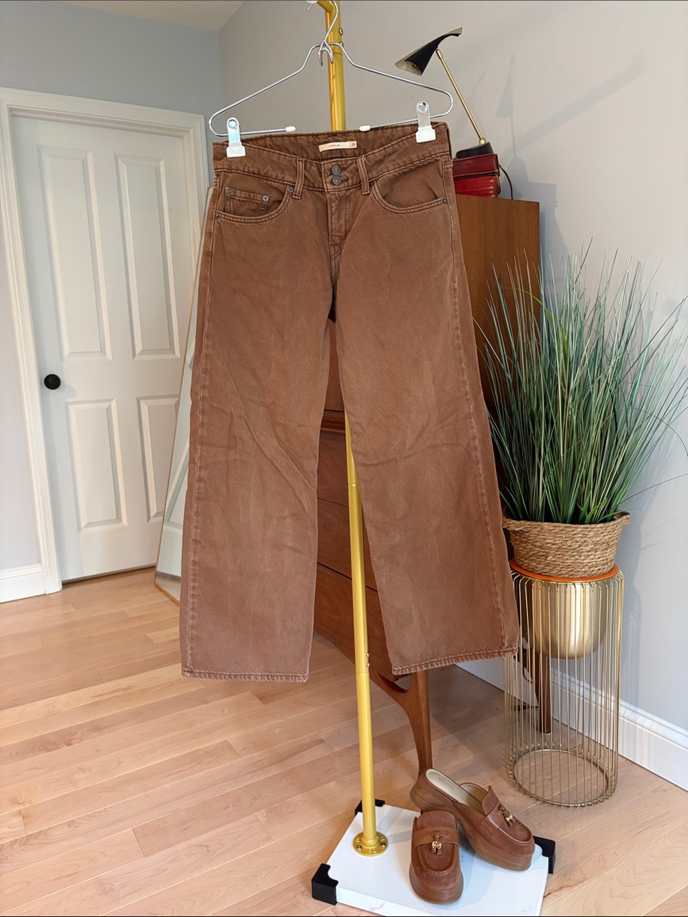Levi's Brown Wide-Leg Jeans - Superlow